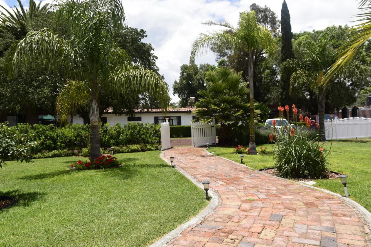 Hotel Palmas Teotihuacan San Juan Teotihuacan Exterior photo